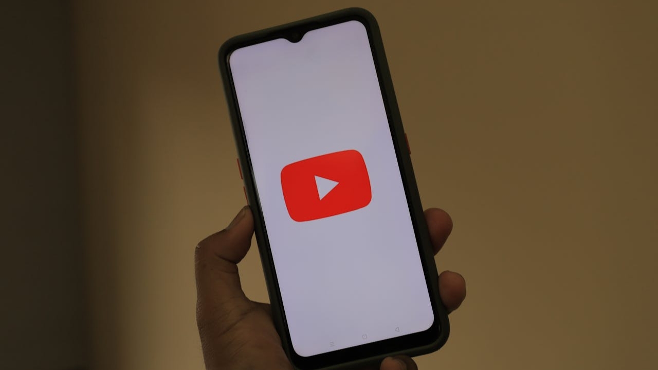 Rekomendasi AI untuk Merangkum Video YouTube