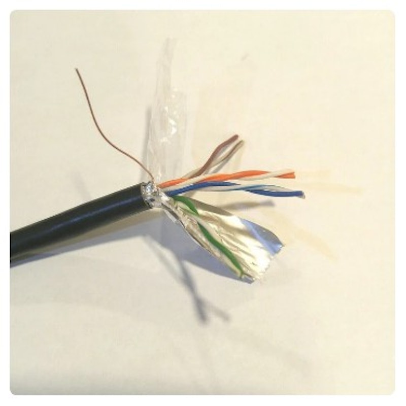 Kabel LAN Terbaik - Spectra CAT5E Outdoor Cable